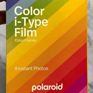Polaroid Color i-Type Film. 8 instant photos